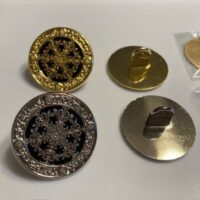 Button Large Snowflake Sew On